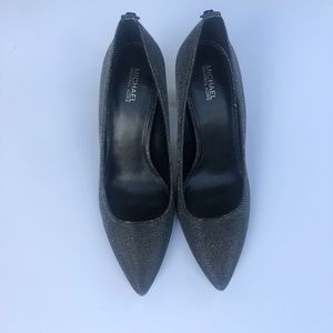 Michael Kors Flex Pump